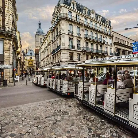 Hotel Ogrouen Nord La Berteliere *
