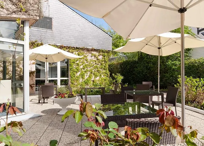 Hotel Ogrouen Nord La Berteliere *