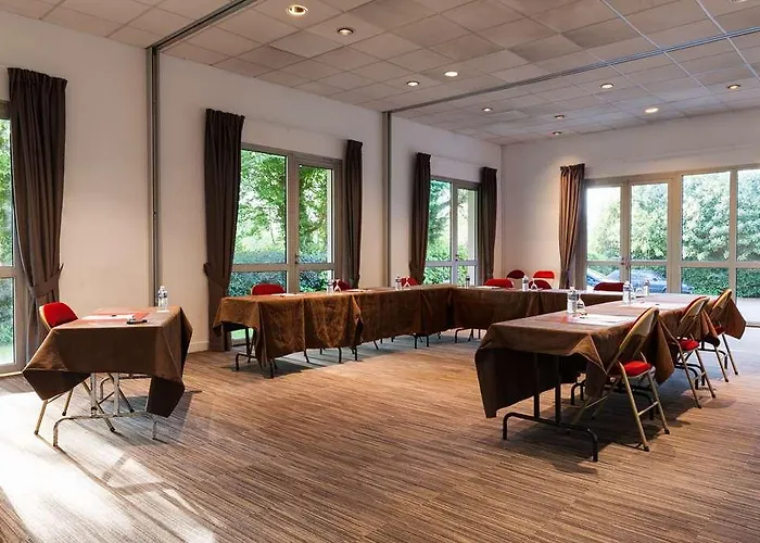 Hotel Ogrouen Nord La Berteliere *